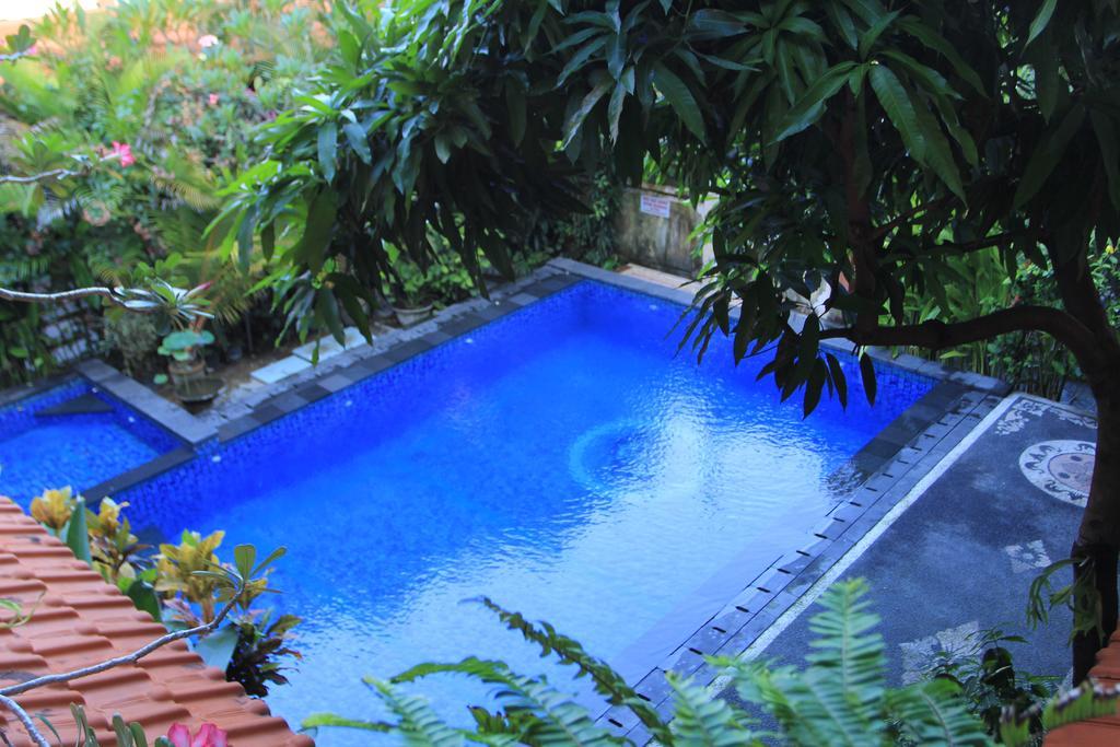 Cempaka 3 Losmen Kuta Lombok Exterior foto