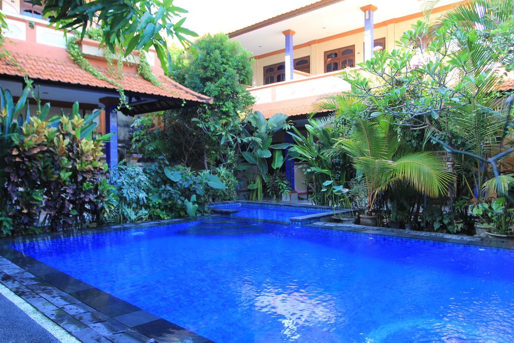Cempaka 3 Losmen Kuta Lombok Exterior foto