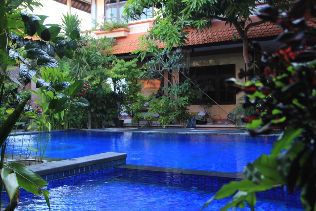 Cempaka 3 Losmen Kuta Lombok Exterior foto
