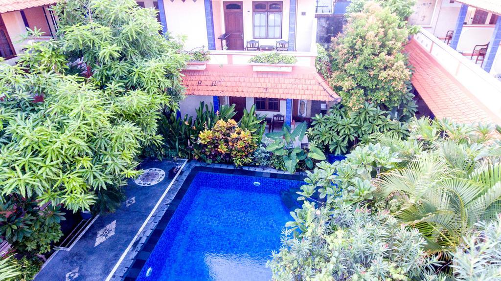 Cempaka 3 Losmen Kuta Lombok Exterior foto